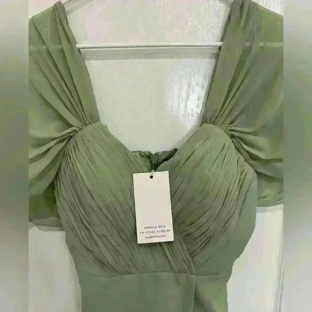Lavish Alice Dress NWT dress formal wedding cocktail new size 4 - Picture 8 of 11